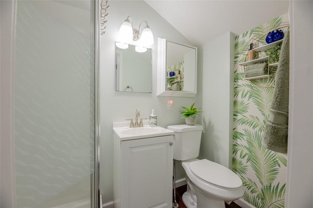 234 Pemberton Road Irondequoit, NY 14622 - Photo 24 of 39