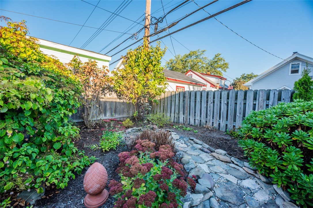 234 Pemberton Road Irondequoit, NY 14622 - Photo 34 of 39