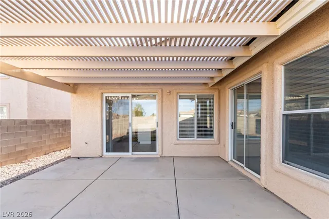 $2,495 | 10132 Desert Wind Drive, Las Vegas, NV 89144