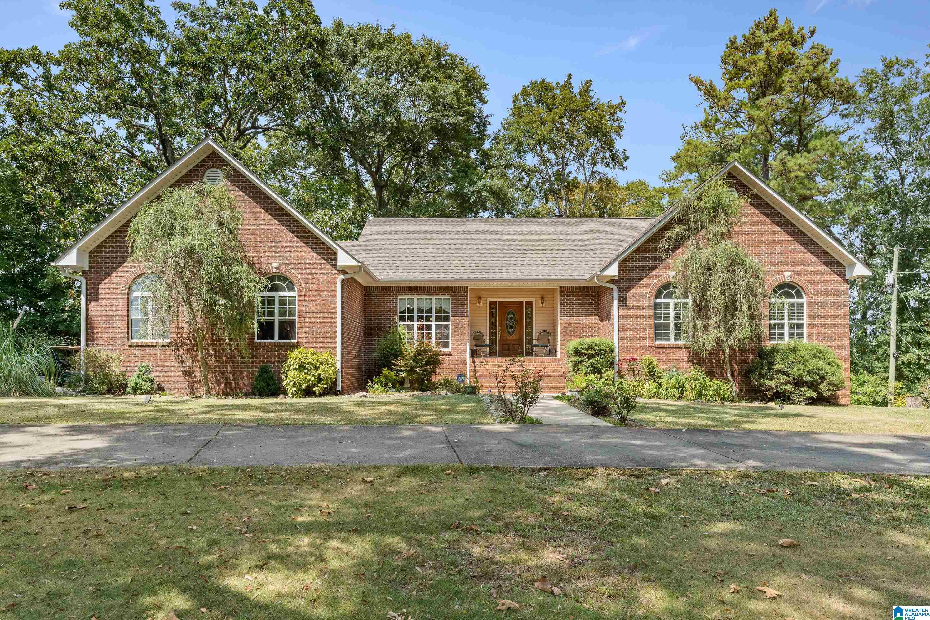 241 Albert Road Lincoln, AL 35096 - Photo 1 of 73