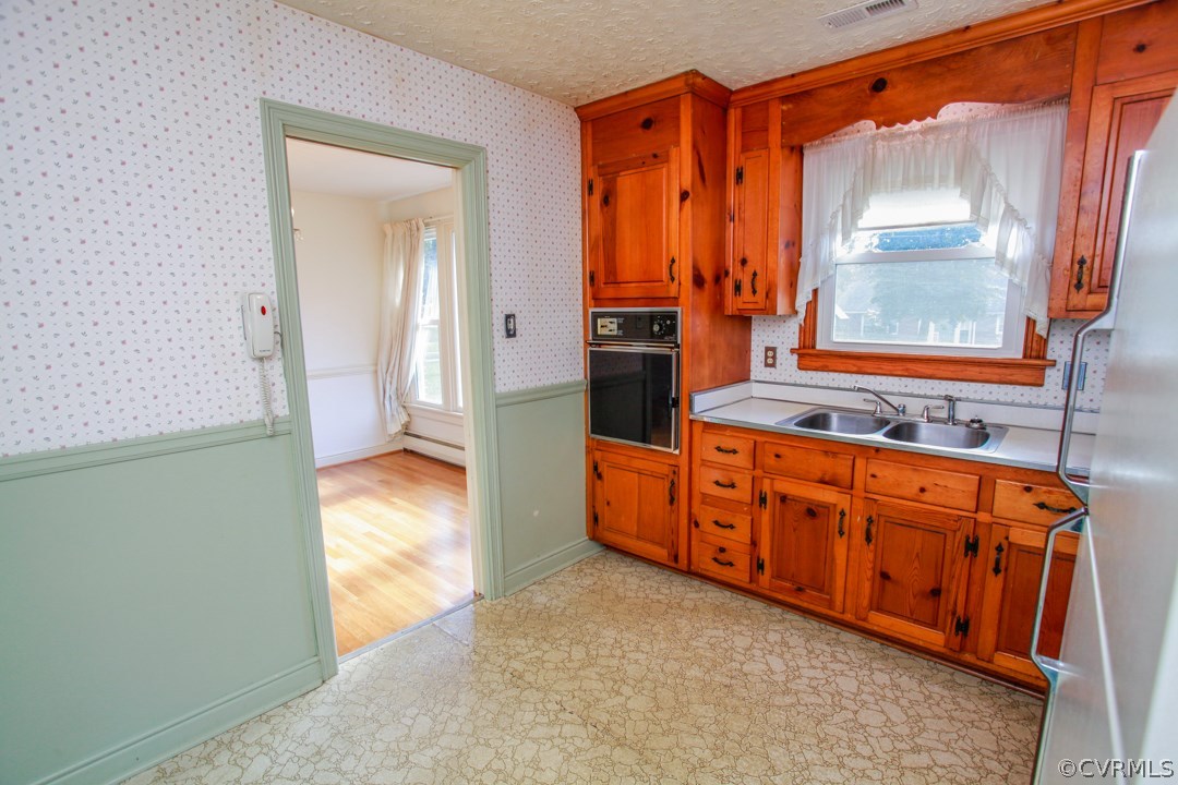 9323 Overhill Road Henrico, VA 23229 - Photo 7 of 19 Gallery Image 7