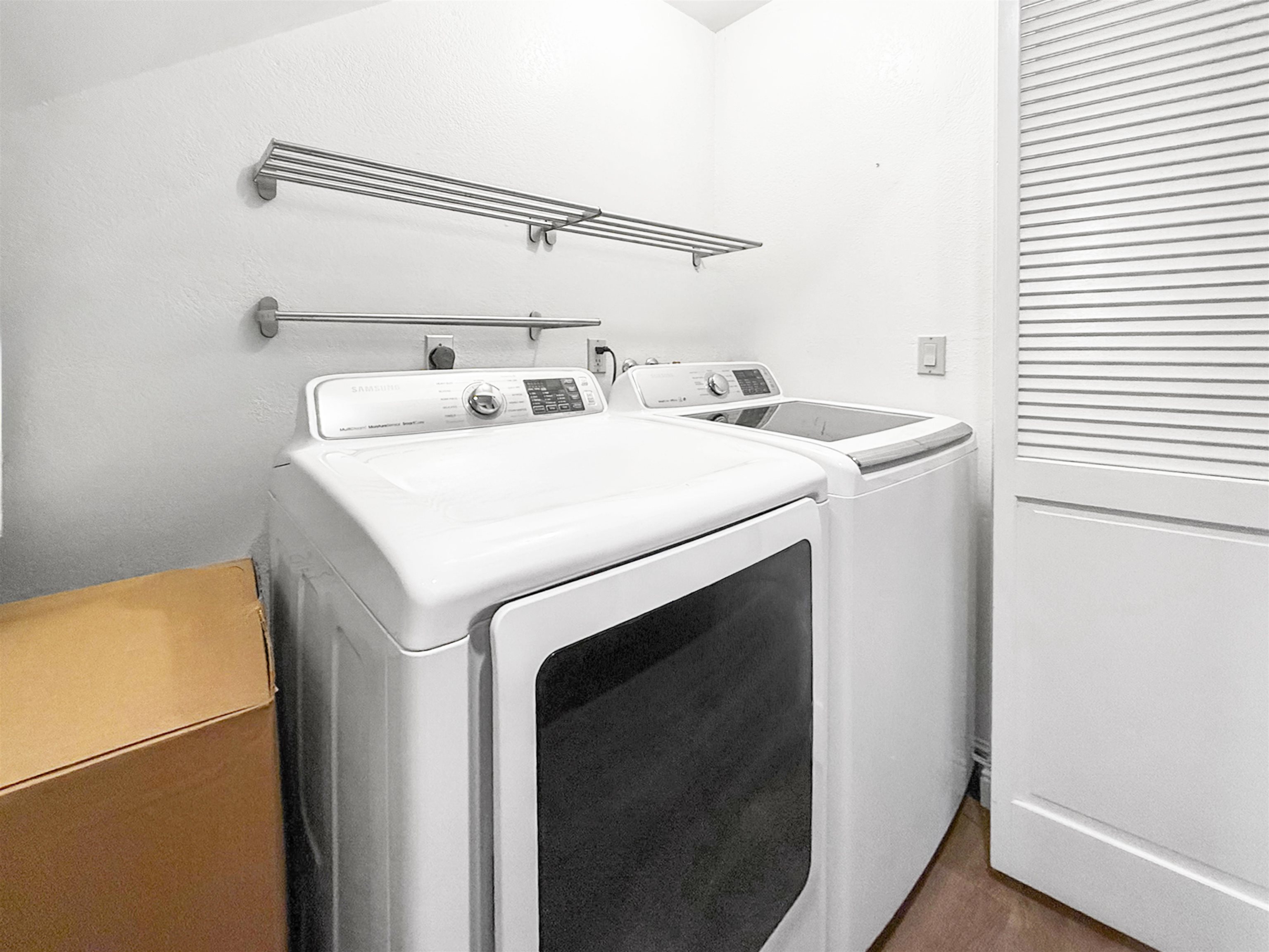 4710 Minaret Road, Unit 3 Mammoth Lakes, CA 93546 - Photo 14 of 30 a utility room with dryer and washer