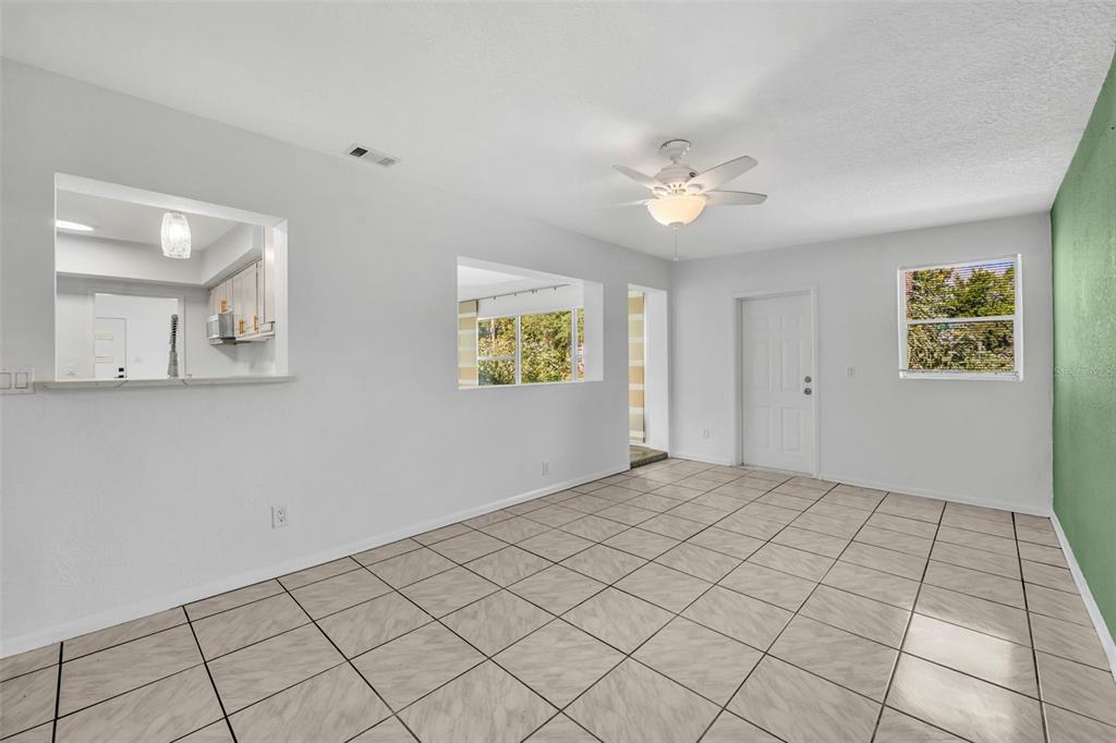 1601 Triangle Avenue Orlando, FL 32806 - Photo 10 of 25
