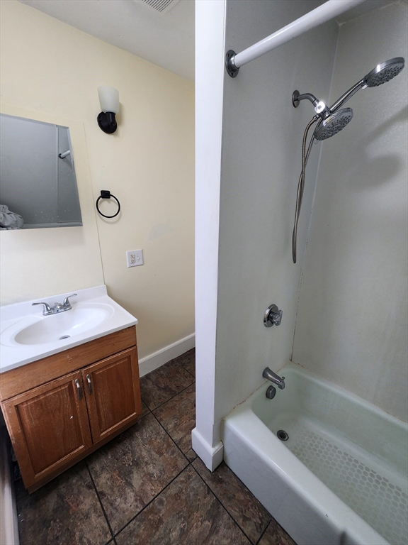 14 Everett Street, Unit 2 Middleboro, MA 02346 - Photo 13 of 18