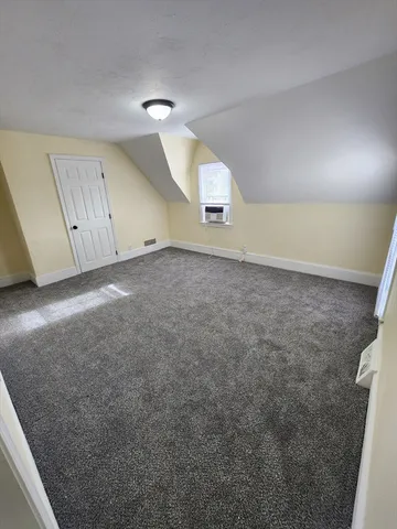 a view of a big room with closet