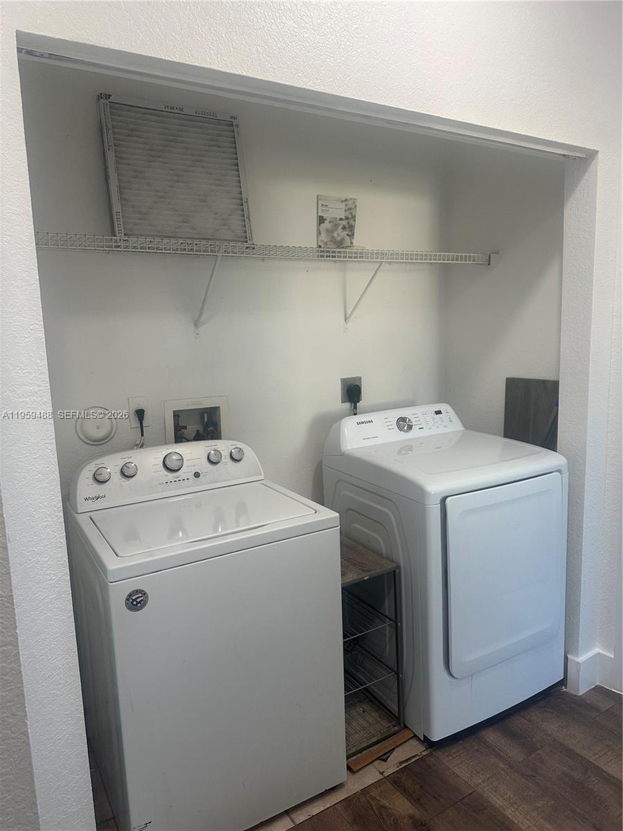 4176 Northeast 9th Street Homestead, FL 33033 - Photo 12 of 28