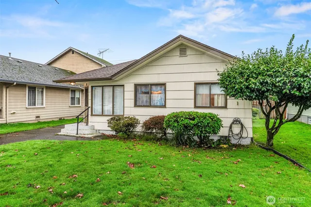 $235,000 | 2843 Hemlock Street, Longview, WA 98632