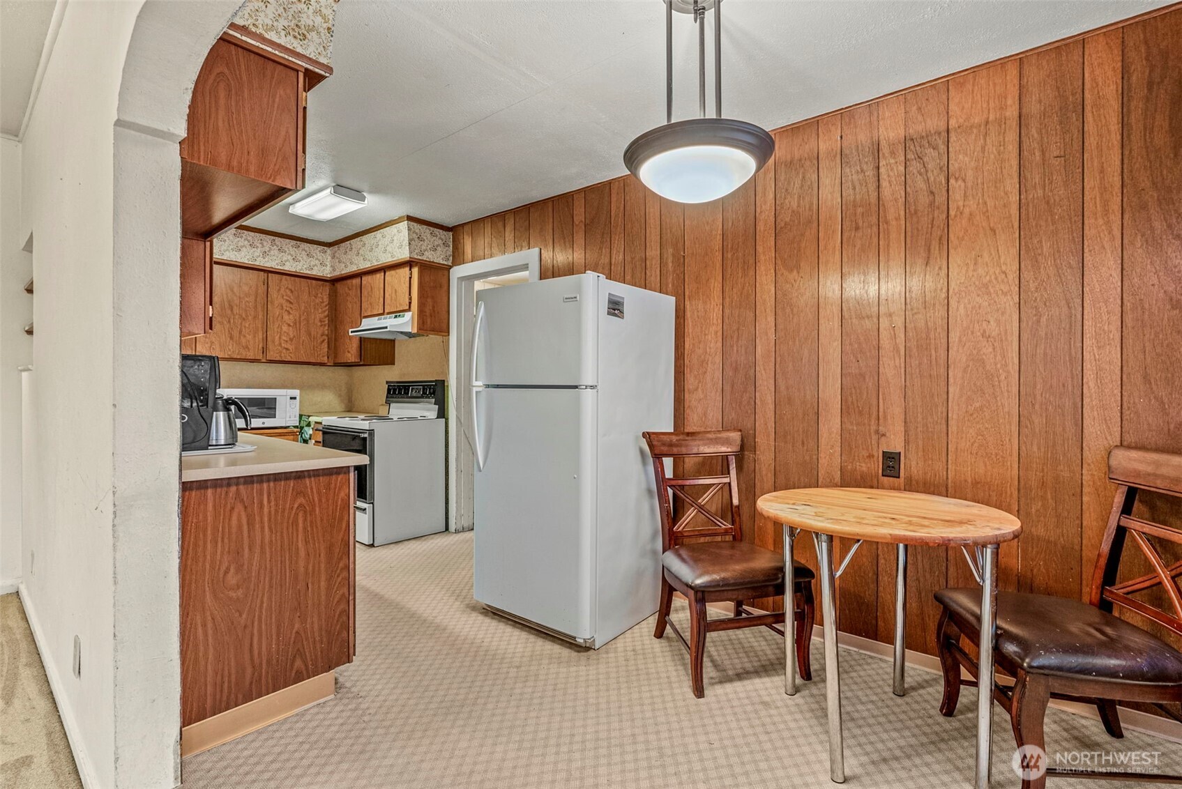 2843 Hemlock Street Longview, WA 98632 - Photo 5 of 17