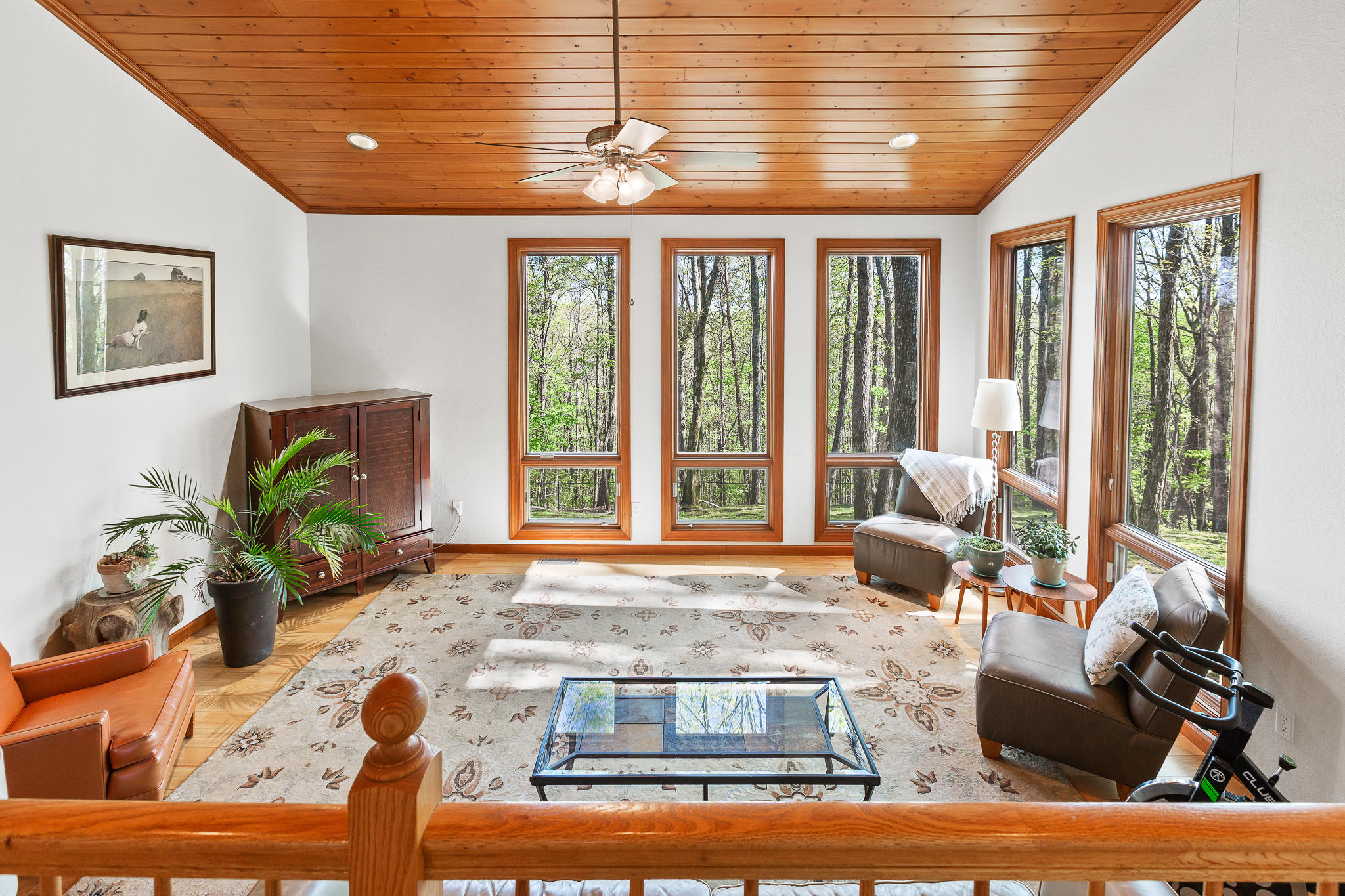 2930 Kell Road Signal Mountain, TN 37377 - Photo 14 of 42 Living room
