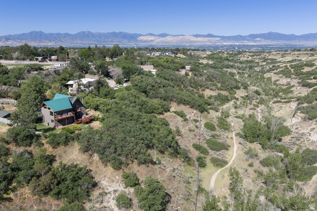 2105 Dimple Dell Road Sandy, UT 84092 - Photo 27 of 36