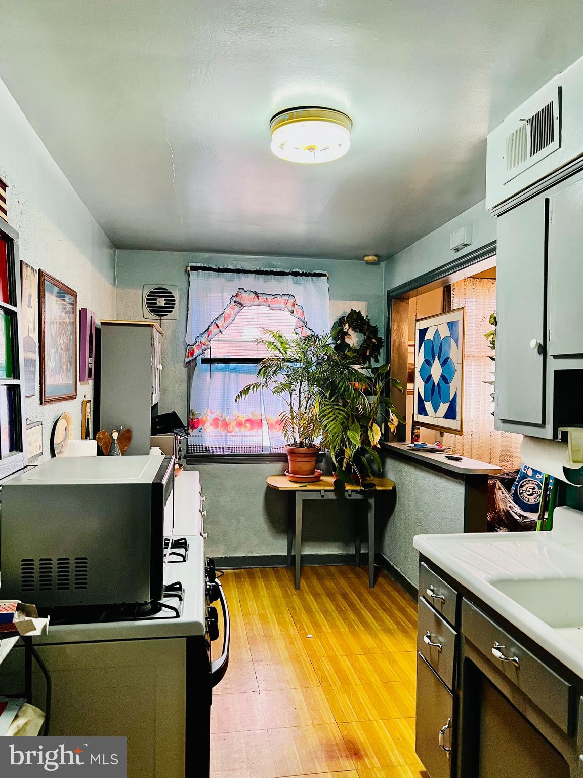 5224 Rorer Street Philadelphia, PA 19120 - Photo 11 of 33