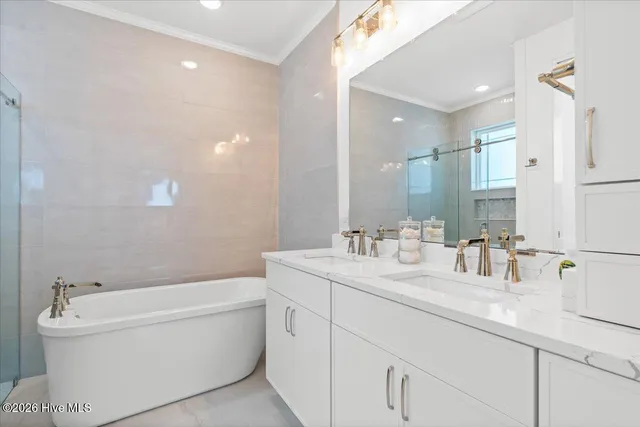 $2,595,000 | 11 Grand Vw Drive, Ocean Isle Beach, NC 28469