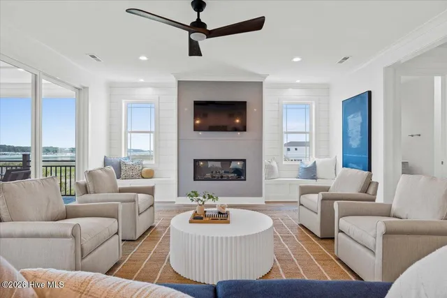 $2,595,000 | 11 Grand Vw Drive, Ocean Isle Beach, NC 28469