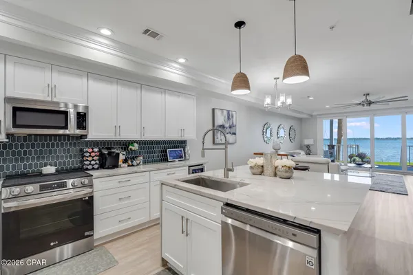 $4,250 | 3827 Mariner Drive, Panama City Beach, FL 32408