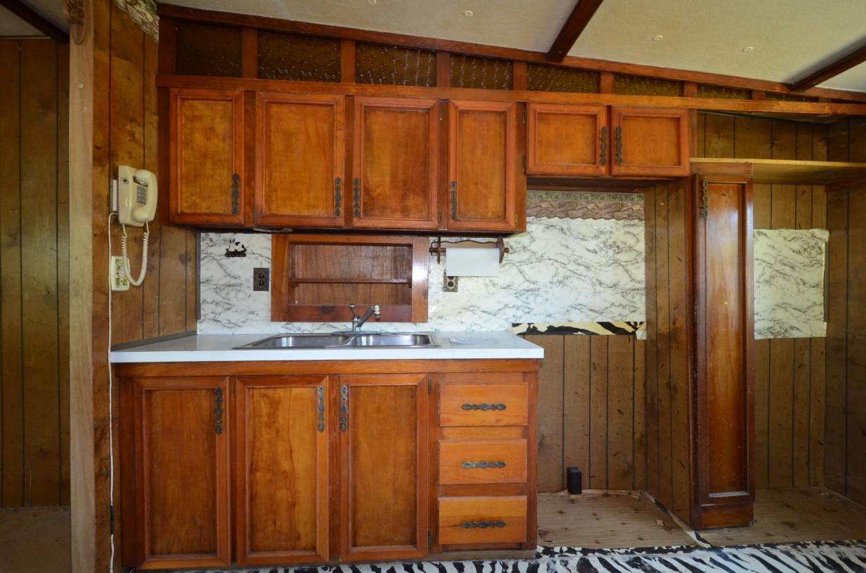 2128 Joe Stephens Road Morristown, TN 37814 - Photo 8 of 17 03b_Cabinets