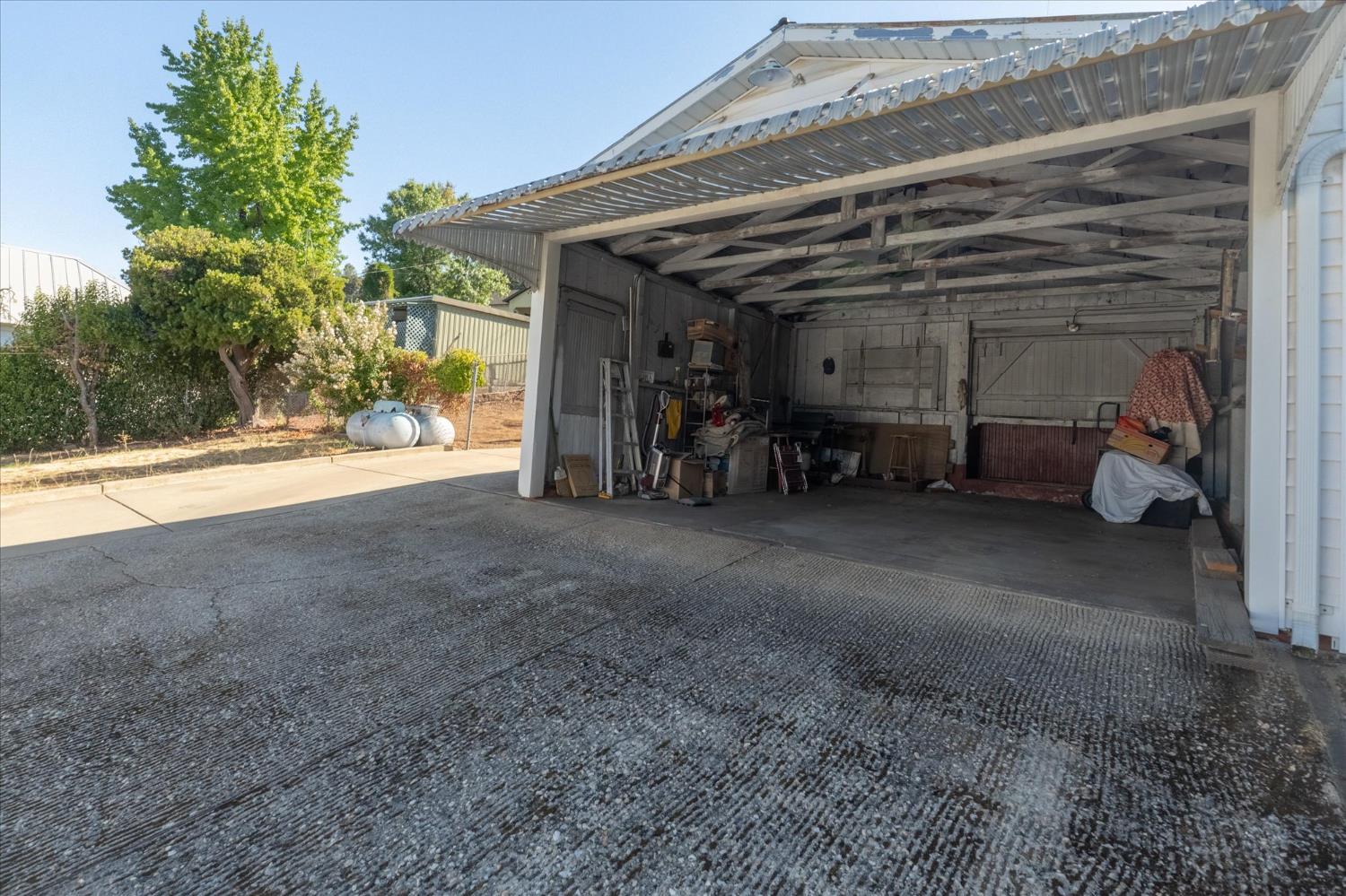 1575 South Main Street Angels Camp, CA 95222 - Photo 31 of 39 a view of a room with gym equipment