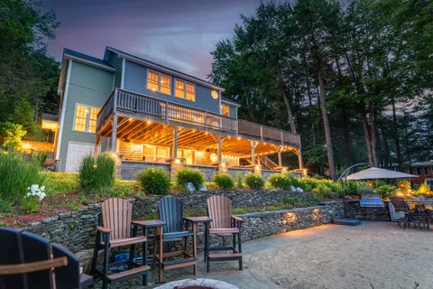 $3,375,000 | 109 Leaward Shores Road, Moultonborough, NH 03254