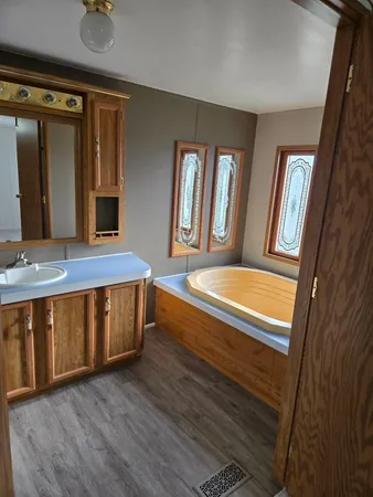 $75,000 | 1975 Lancelot Lane, North Mankato, MN 56003
