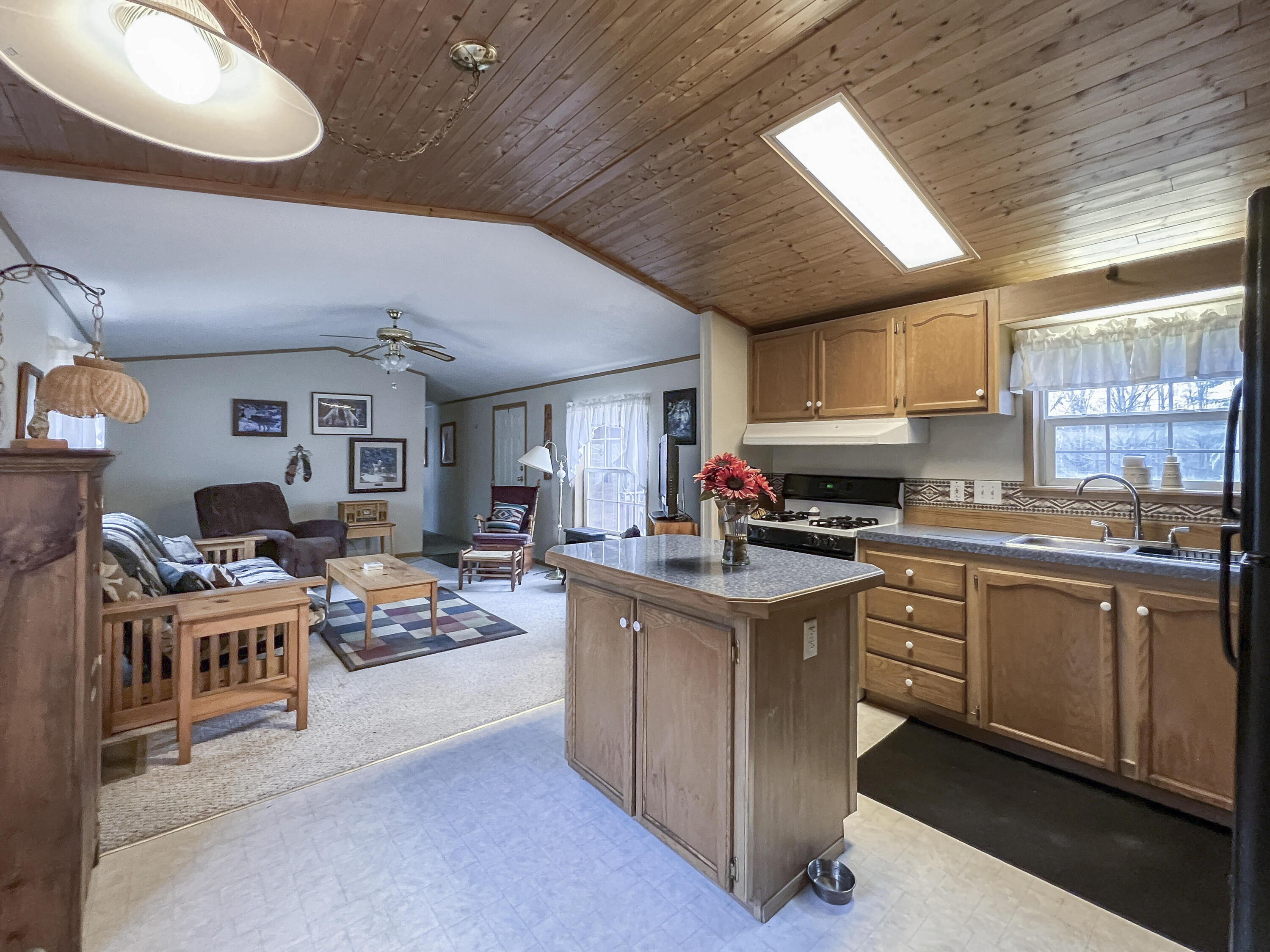148 Tiger Hill Road Poland, ME 04274 - Photo 5 of 42 Interior-5 (2)