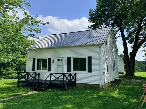 $259,900 | 18092 Stone Church Road, Laurel, IN 47024