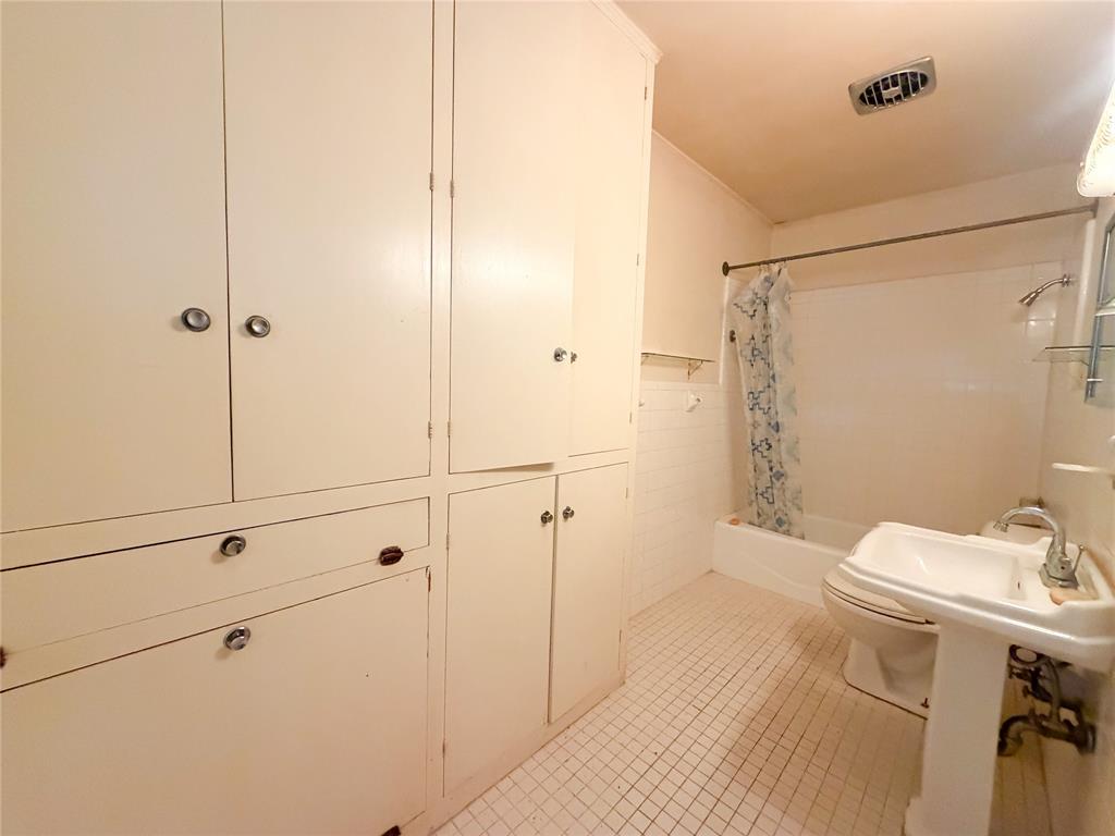 3136 McKenzie Avenue Waco, TX 76708 - Photo 9 of 17