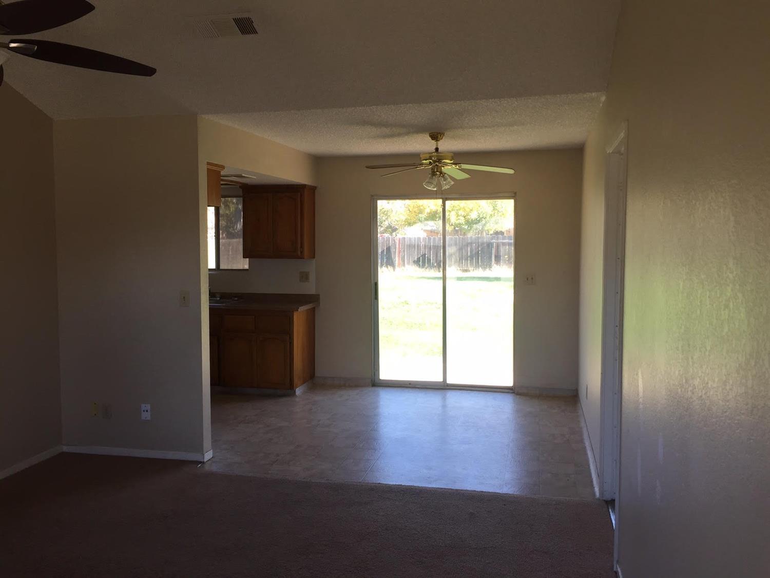 17911 Wabash Road Madera, CA 93638 - Photo 4 of 12 Gallery Image 4