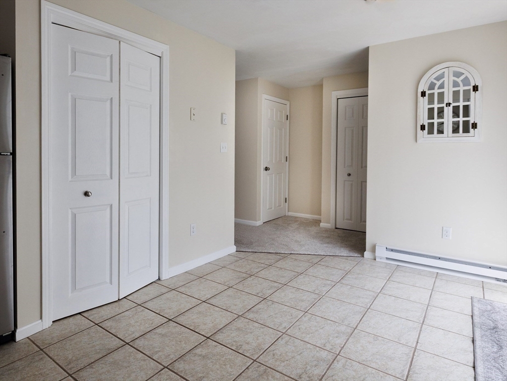 1 General Hobbs Road, Unit 2 Jefferson, MA 01522 - Photo 5 of 25 Gallery Image 5