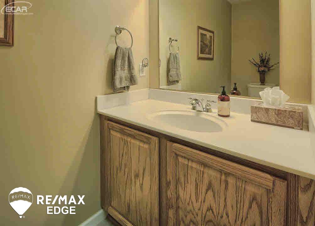 7020 Calkins Road Flint, MI 48532 - Photo 22 of 33 21232533-21.JPG