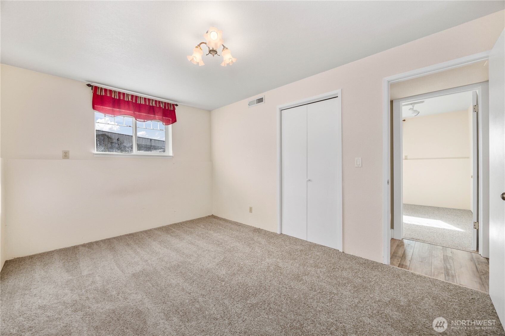 109 Pyramid Place Chelan, WA 98816 - Photo 19 of 40