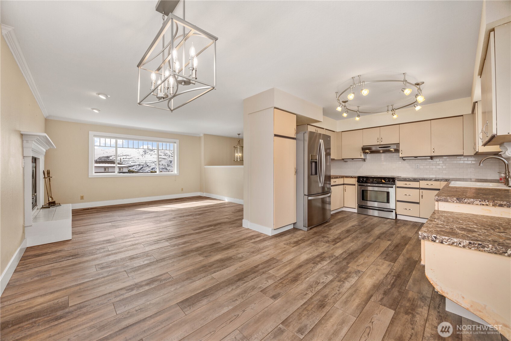 109 Pyramid Place Chelan, WA 98816 - Photo 8 of 40