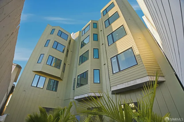 $1,587 | 3945 Judah Street, Unit 301, San Francisco, CA 94122