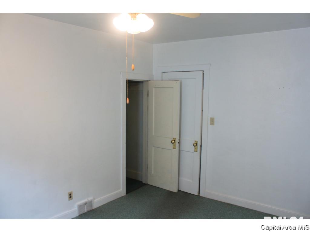 2732 South State Street Springfield, IL 62704 - Photo 8 of 13 Gallery Image 8
