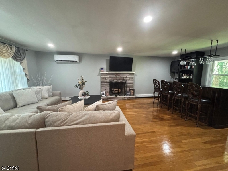 225 Sunnymeade Road Hillsborough, NJ 08844 - Photo 18 of 49