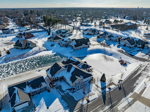 $264,900 | 7602 Trotters Chase Lane, Fort Wayne, IN 46815