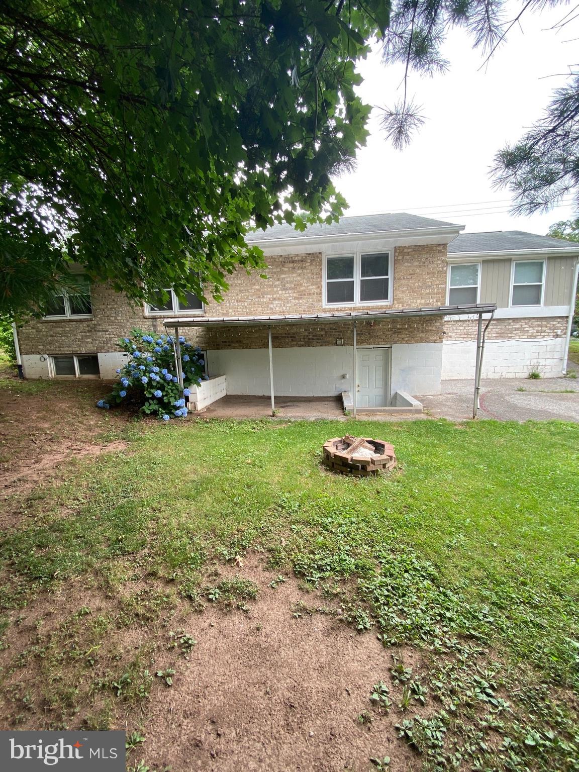 485 Pleasant View Road New Cumberland, PA 17070 - Photo 2 of 10 Gallery Image 2