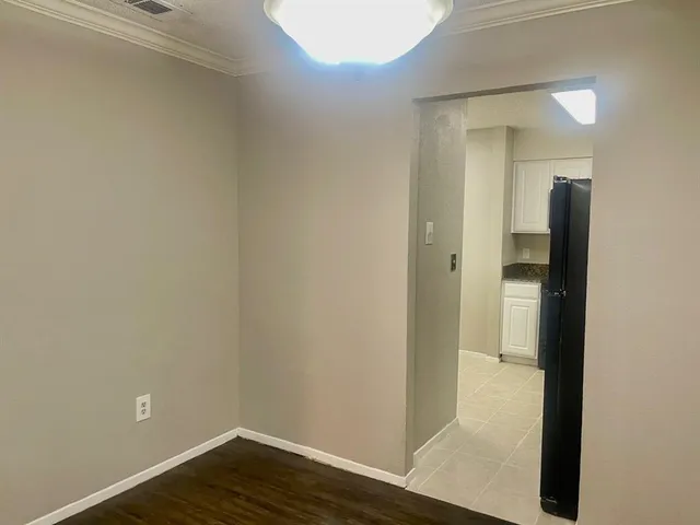 $1,500 | 5300 Keller Springs Road, Unit 2080, Dallas, TX 75248