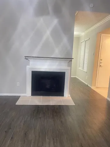 $1,500 | 5300 Keller Springs Road, Unit 2080, Dallas, TX 75248