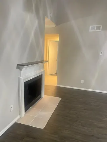 $1,500 | 5300 Keller Springs Road, Unit 2080, Dallas, TX 75248