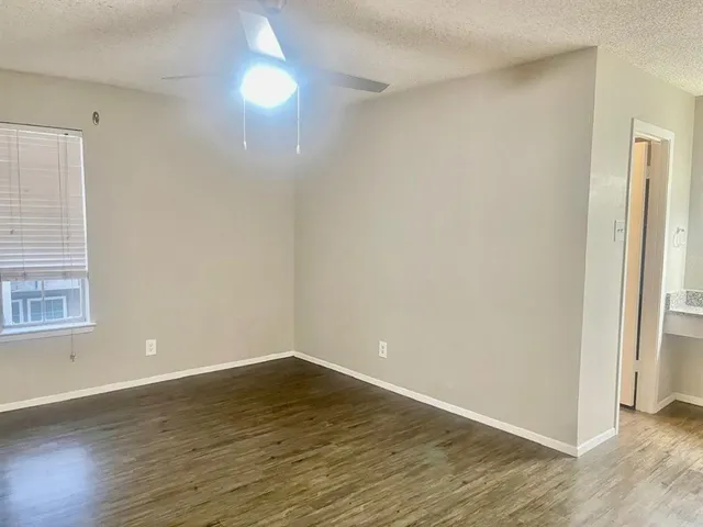 $1,500 | 5300 Keller Springs Road, Unit 2080, Dallas, TX 75248