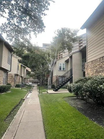 $1,500 | 5300 Keller Springs Road, Unit 2080, Dallas, TX 75248