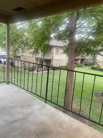 $1,500 | 5300 Keller Springs Road, Unit 2080, Dallas, TX 75248
