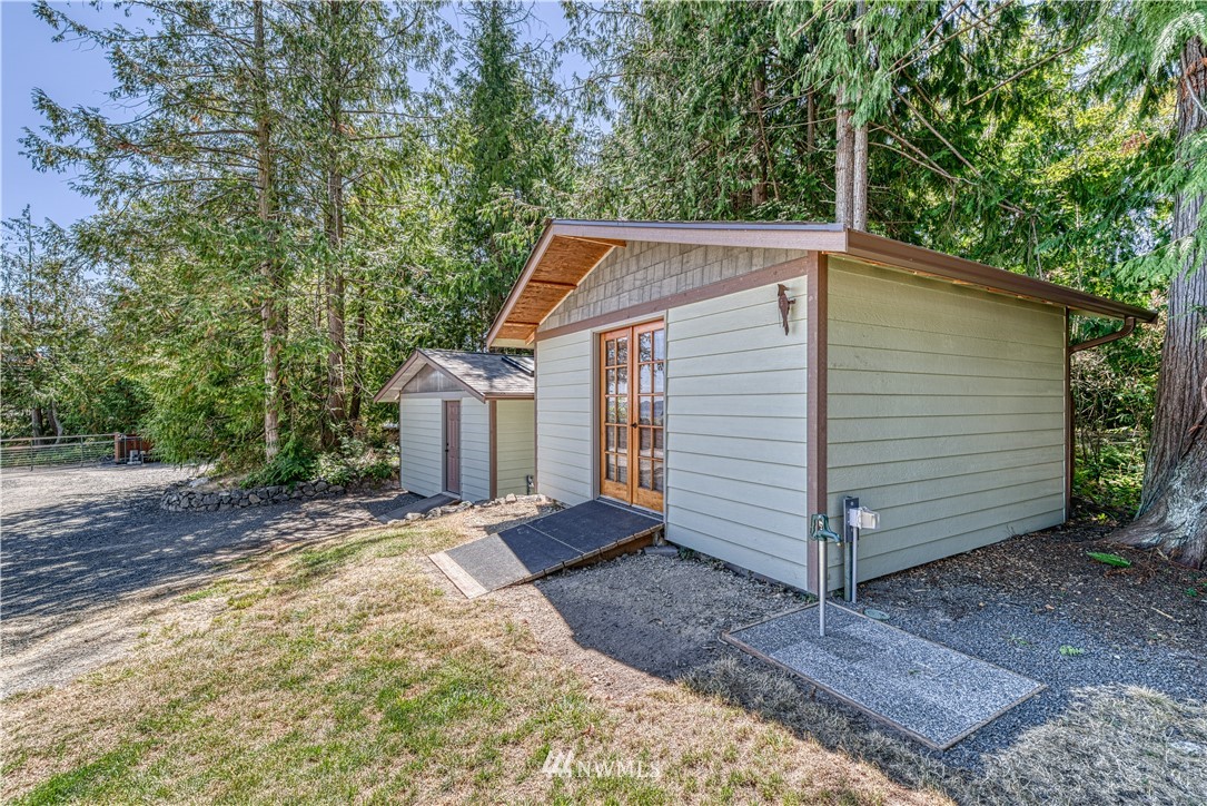 561 Rhododendron Drive Sequim, WA 98382 - Photo 37 of 40 Gallery Image 37