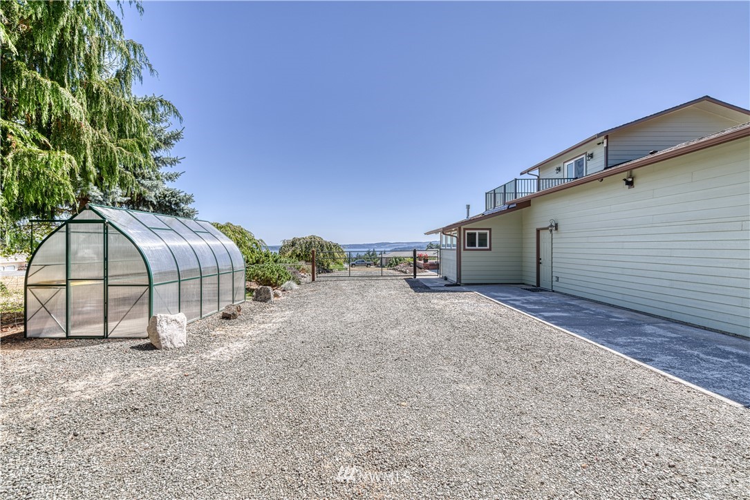 561 Rhododendron Drive Sequim, WA 98382 - Photo 40 of 40 Gallery Image 40