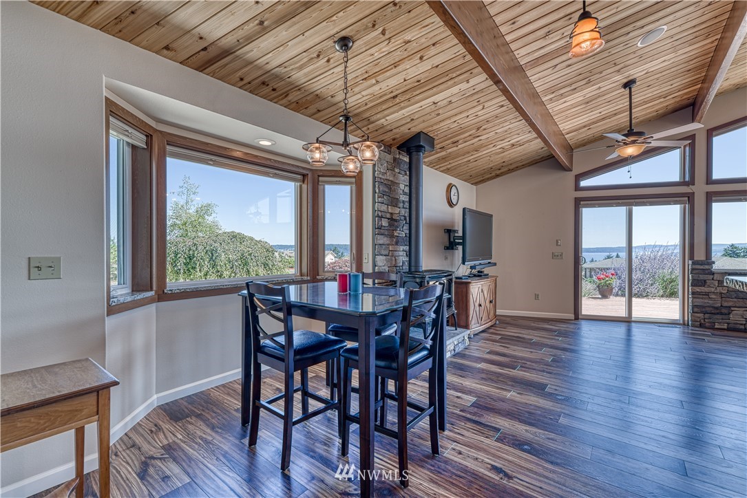561 Rhododendron Drive Sequim, WA 98382 - Photo 10 of 40 Gallery Image 10