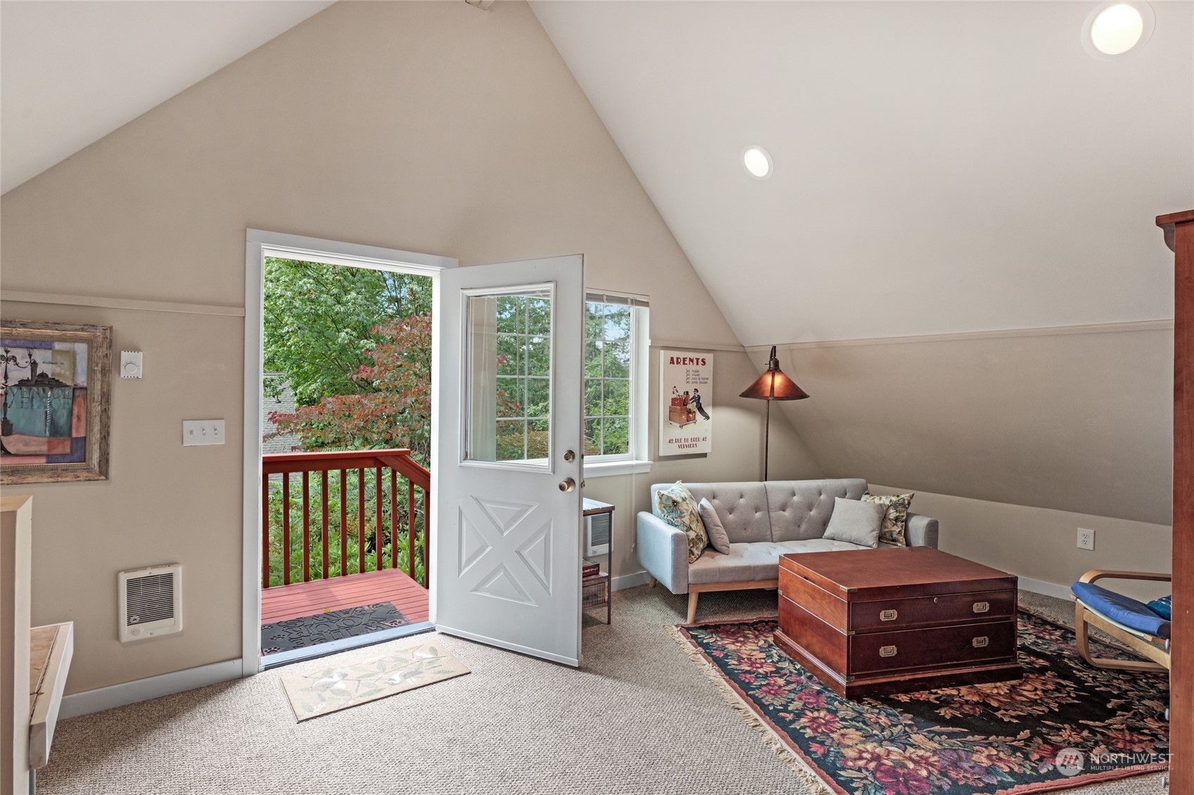 160 East Benson Lake Road Grapeview, WA 98546 - Photo 29 of 34 a living room with furniture