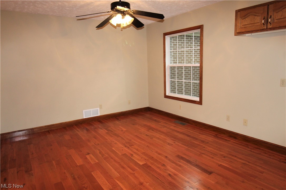 10449 Smucker Road Orrville, OH 44667 - Photo 24 of 35
