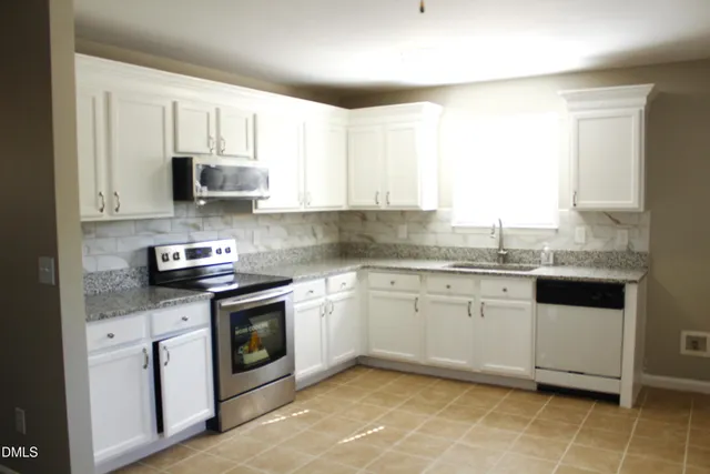 $325,000 | 3626 Jordan Mill Court, Raleigh, NC 27616