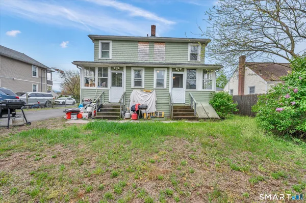 $2,150 | 128-130 Sisson Street, Unit 2, East Hartford, CT 06118