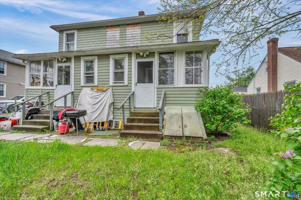 $2,150 | 128-130 Sisson Street, Unit 2, East Hartford, CT 06118