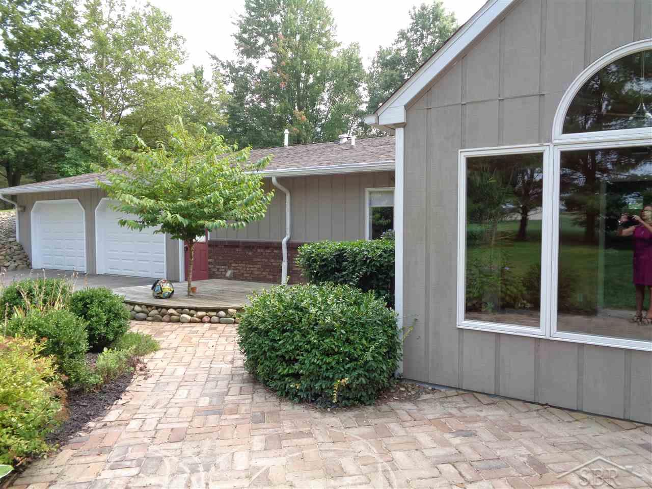 3939 East Tittabawassee Road Hemlock, MI 48626 - Photo 26 of 34 31329023-25.JPG